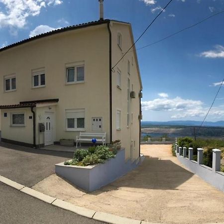 Apartments Diana Šmrika Εξωτερικό φωτογραφία