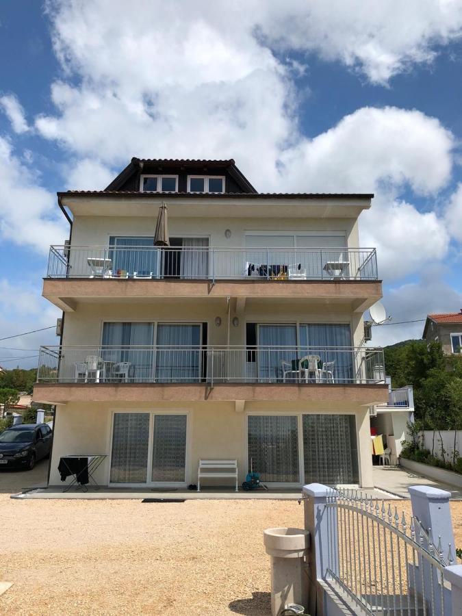 Apartments Diana Šmrika Εξωτερικό φωτογραφία