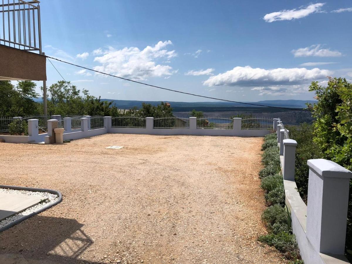 Apartments Diana Šmrika Εξωτερικό φωτογραφία