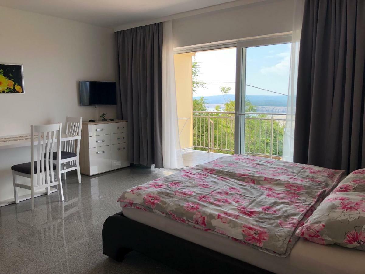 Apartments Diana Šmrika Εξωτερικό φωτογραφία